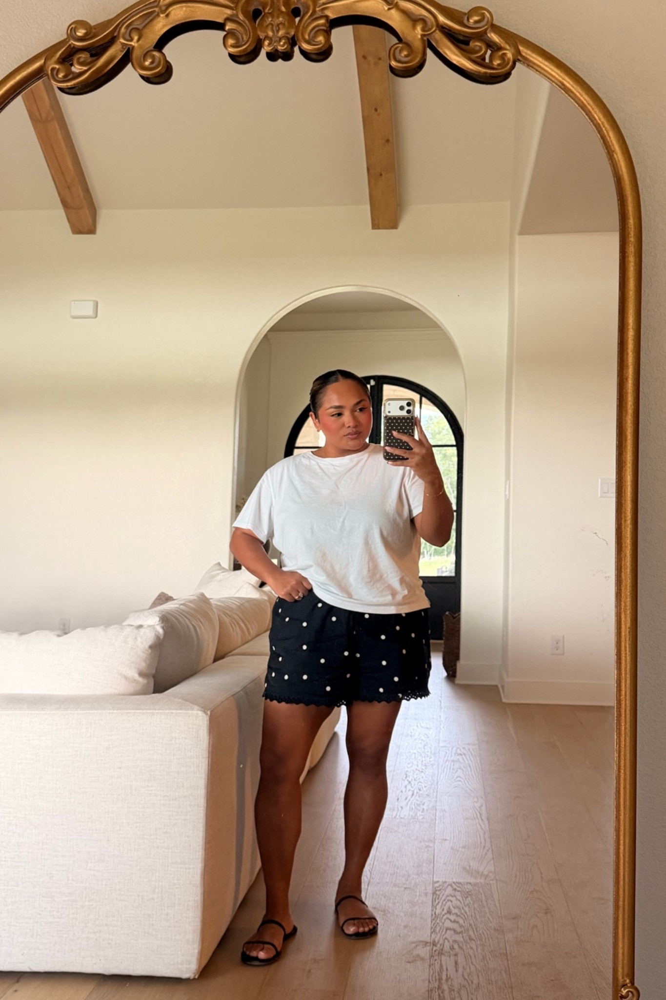 OOTD 🖤

#LTKMidsize #LTKPetite #LTKPlusSize