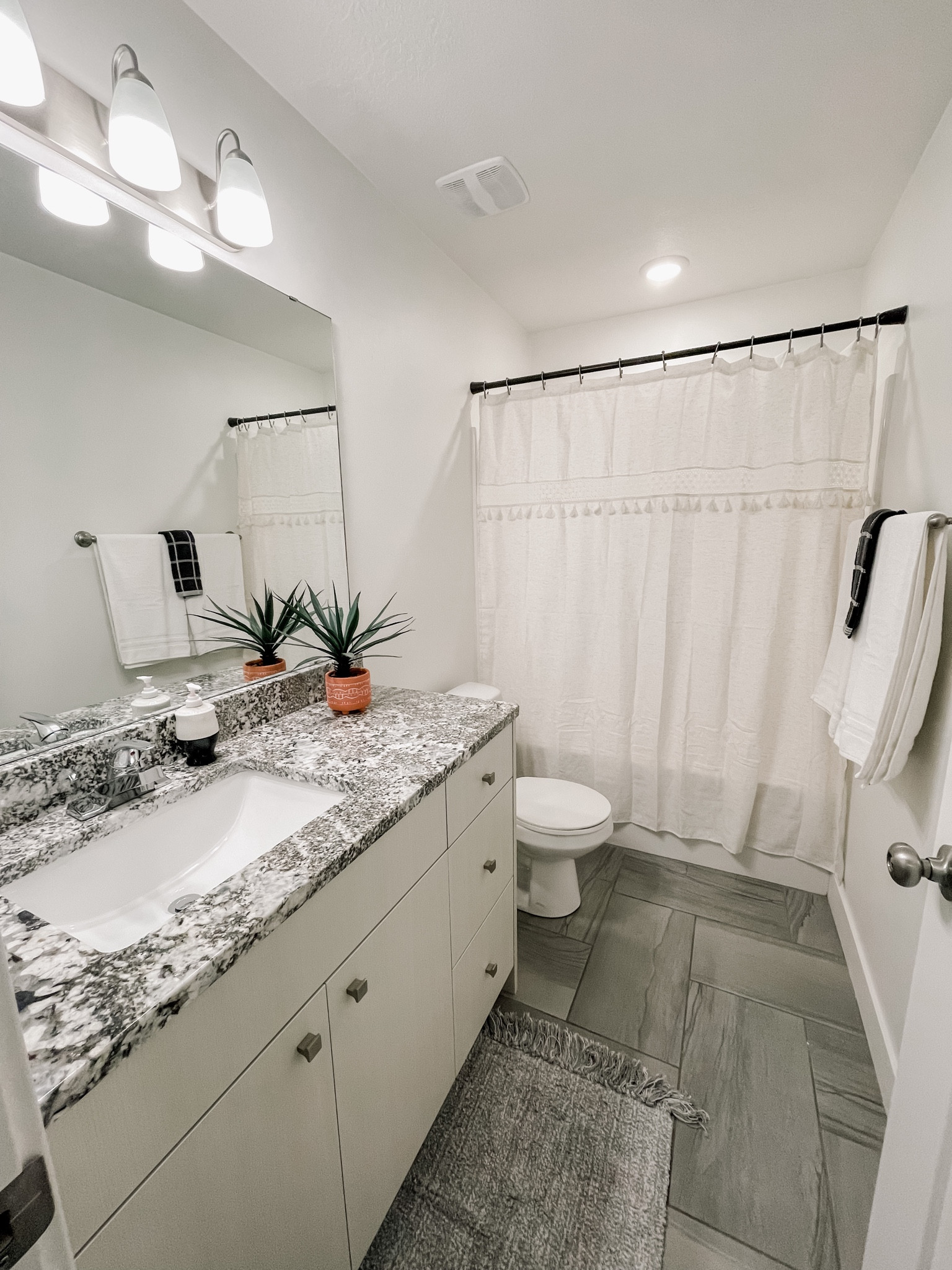 Clean simple bathroom

#LTKunder50 #LTKhome #LTKfamily