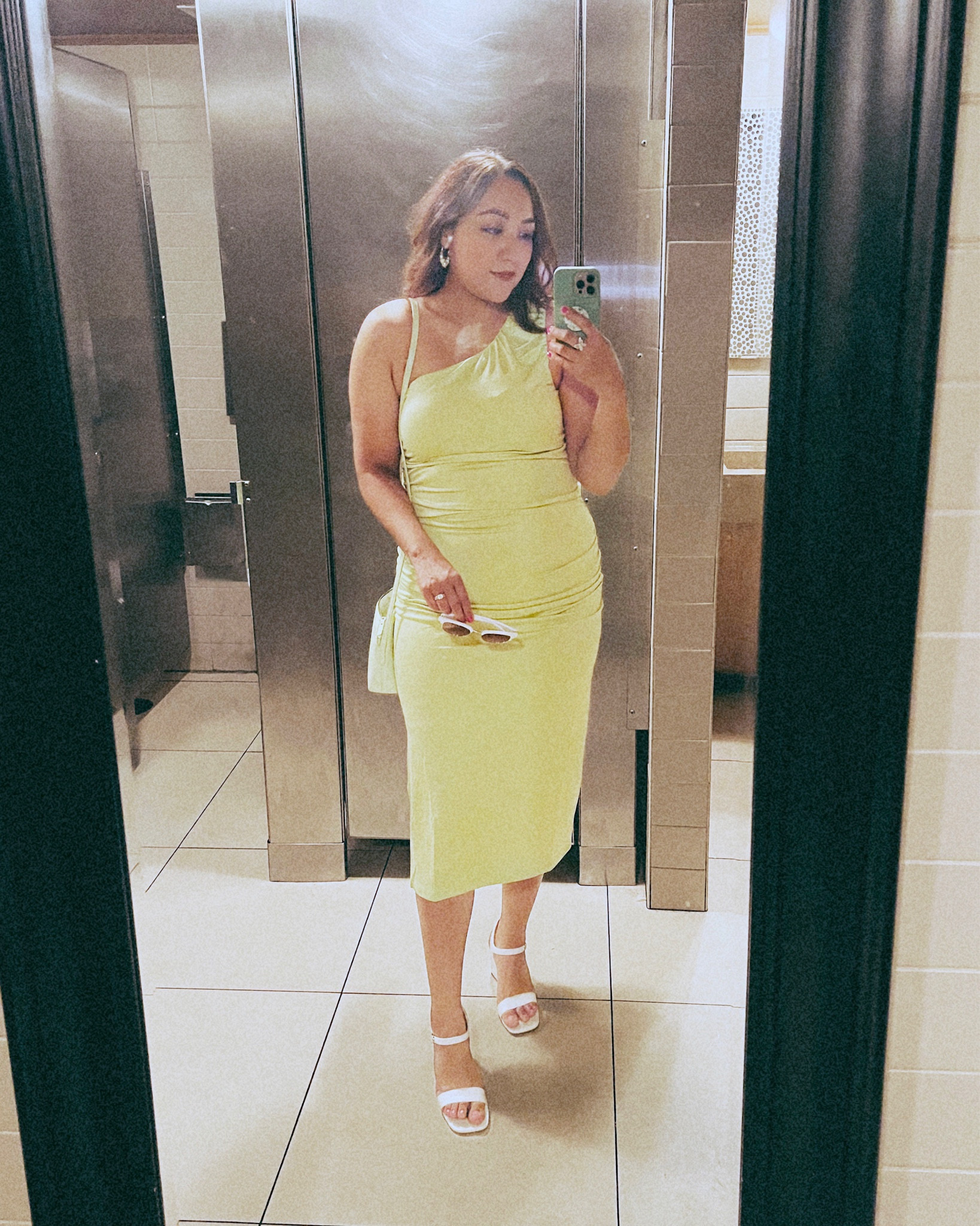 Perfect Spring dress or Summer dress! Love this bright green one shoulder dress. Could also be a wedding guest dress 😊 fitted dress, great for curvy bodies, and comfy! H&M find. Also love these sunglasses and purse from Target. 

#ltkwedding #ltkunder50 #hm #hmxme #target #targetfind #green #greendress #neongreen #spring dress #summerdress #datenight #brunchoutfit #wedding #weddingguest #weddingguestdress #fitteddress #curvy #midsize #midsizefashion #trend #trending #summeroutfit #fundress

#LTKstyletip #LTKSeasonal #LTKunder100