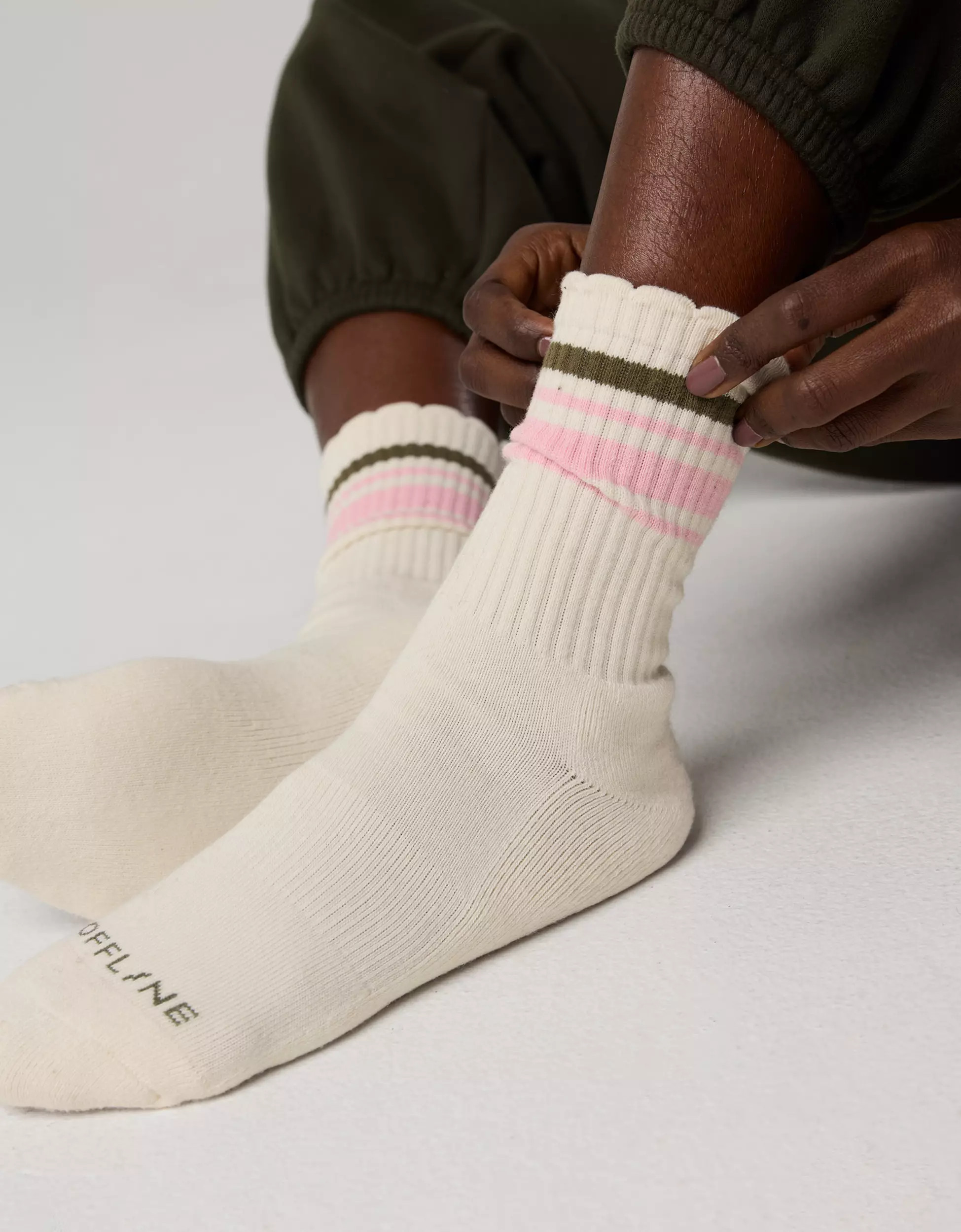 OFFLINE By Aerie Scalloped Crew Socks | Aerie