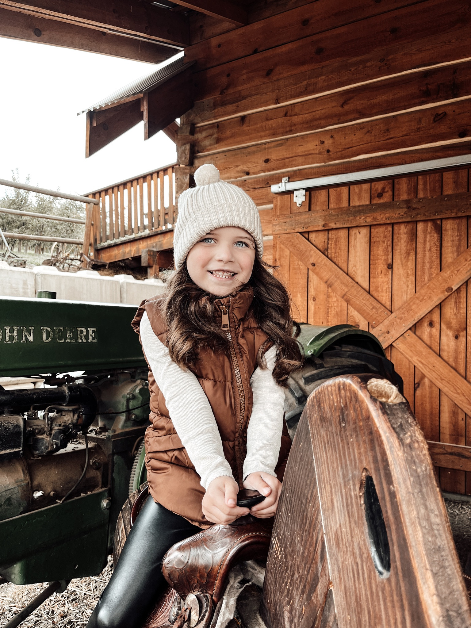 S T Y L E / cute lil girl’s fall fit for the pumpkin patch 🥺

I’m loving H&M for my kids right now, one stop shop 🛒💯🤌🏻

kids | fall outfit 

#LTKkids #LTKSeasonal #LTKstyletip