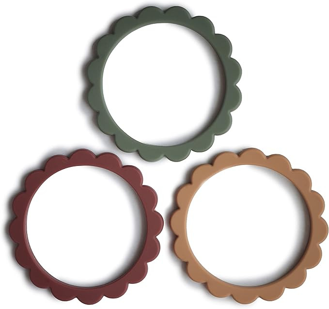 mushie Flower Teether Bracelet | 3-Pack (Dried Thyme/Berry/Natural) | Amazon (US)