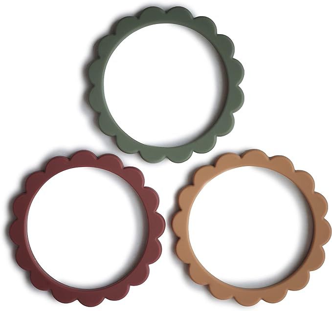 mushie Flower Teether Bracelet | 3-Pack (Dried Thyme/Berry/Natural) | Amazon (US)