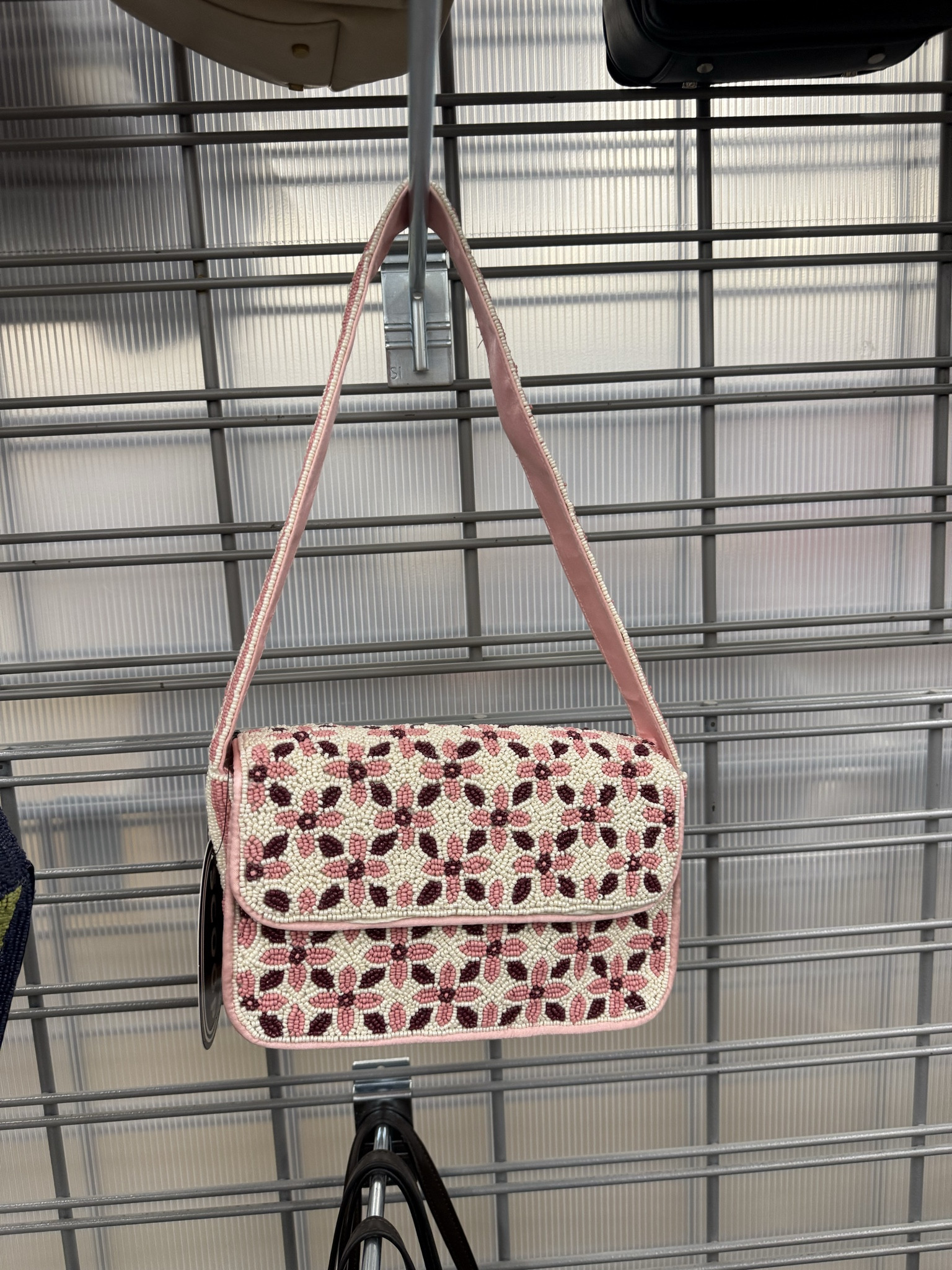 The cutest beaded bag for spring from Walmart 


Walmart bag
Spring bag
Spring purse 

#LTKSeasonal #LTKSaleAlert
