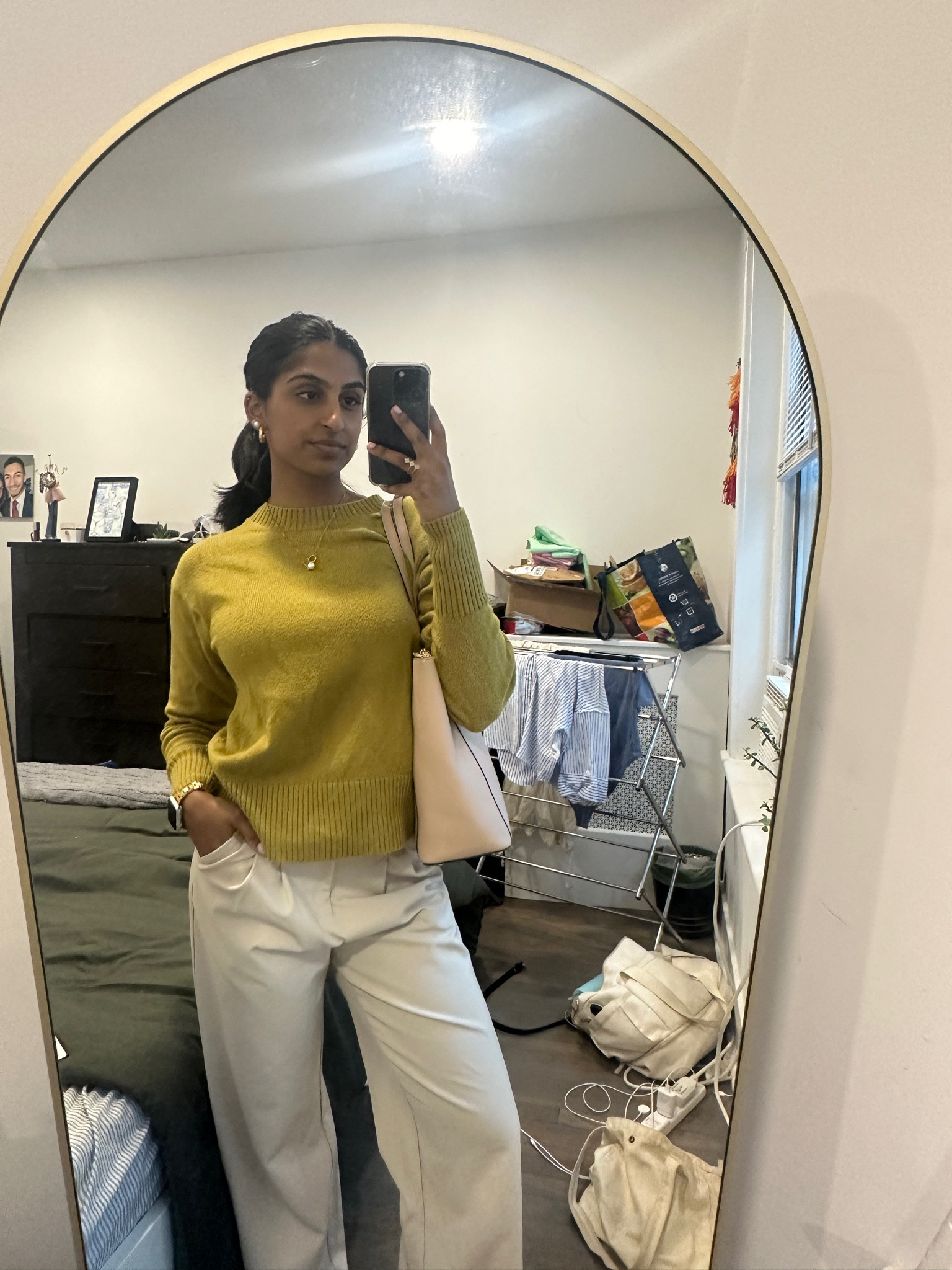 Business casual fall outfit!

Women’s workwear fall outfit sweater weather dress pants business casual style elevated capsule wardrobe tote purse

Sweater is from banana republic, but I can’t find the link cuz it’s old :( I linked a similar color at topshop

#LTKSeasonal #LTKWorkwear #LTKStyleTip