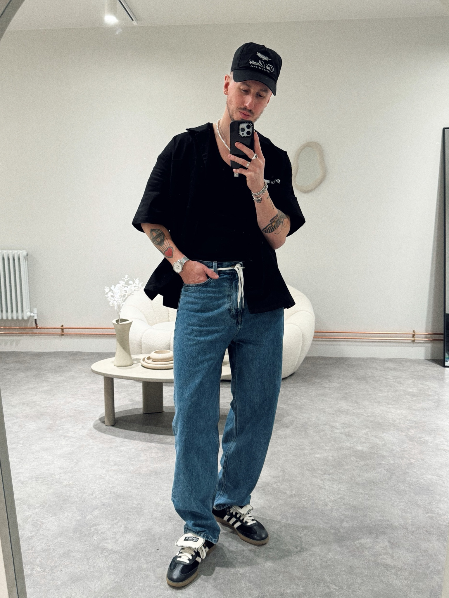 90’s wash Weekday Galaxy jeans! Best purchase of the year so far 💯

#LTKSeasonal #LTKworkwear LTKFestiveSaleUK