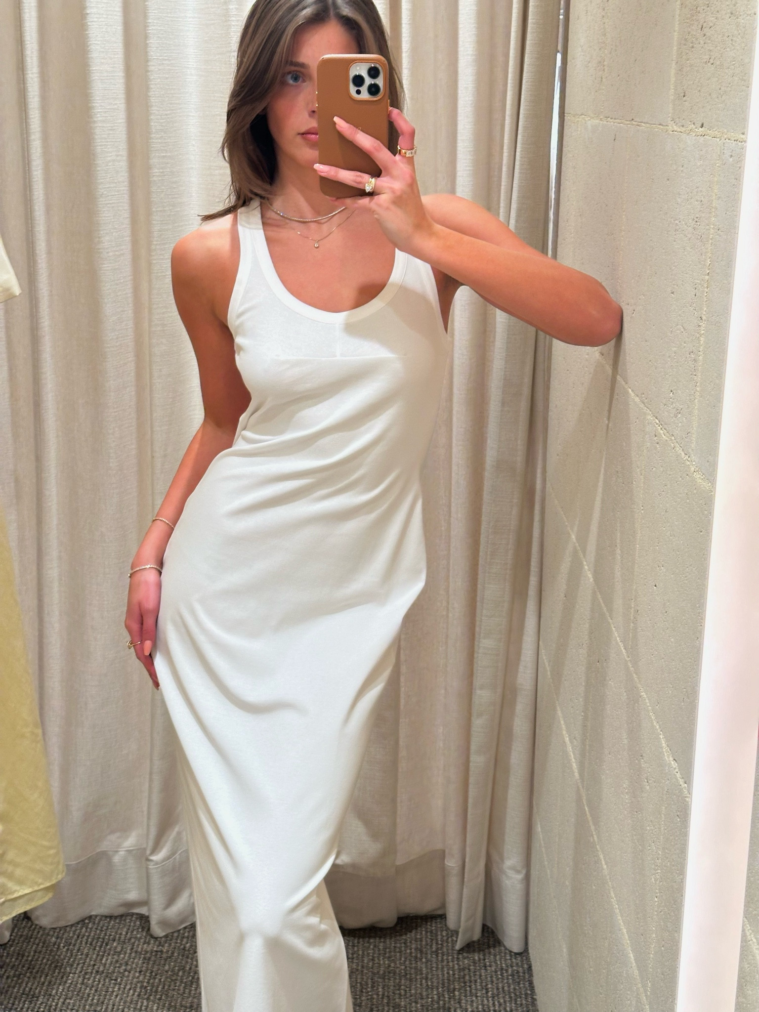 So simple and classic, I adore!! @venroy

Wearing a medium for a more of an oversized feel x

#LTKaustralia #LTKmodest #LTKspring