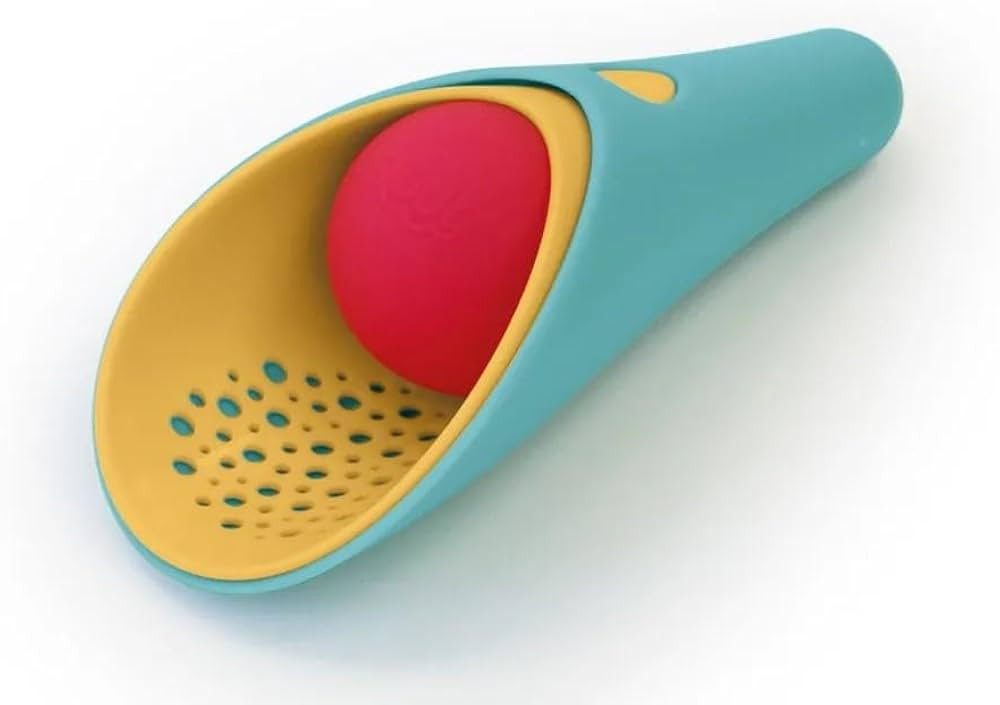 QUUT - Cuppi - Banana Blue - Shovel, Sifter and Ball All in one! | Amazon (US)