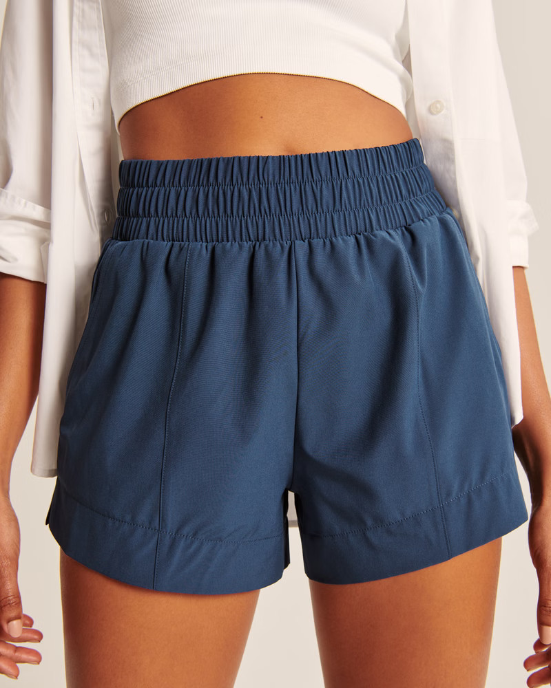 Traveler Shorts | Abercrombie & Fitch (US)