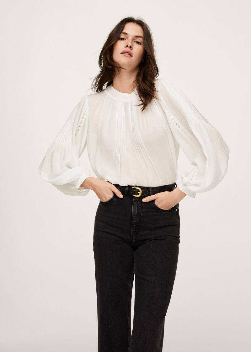 Puffed sleeves blouse | MANGO (US)