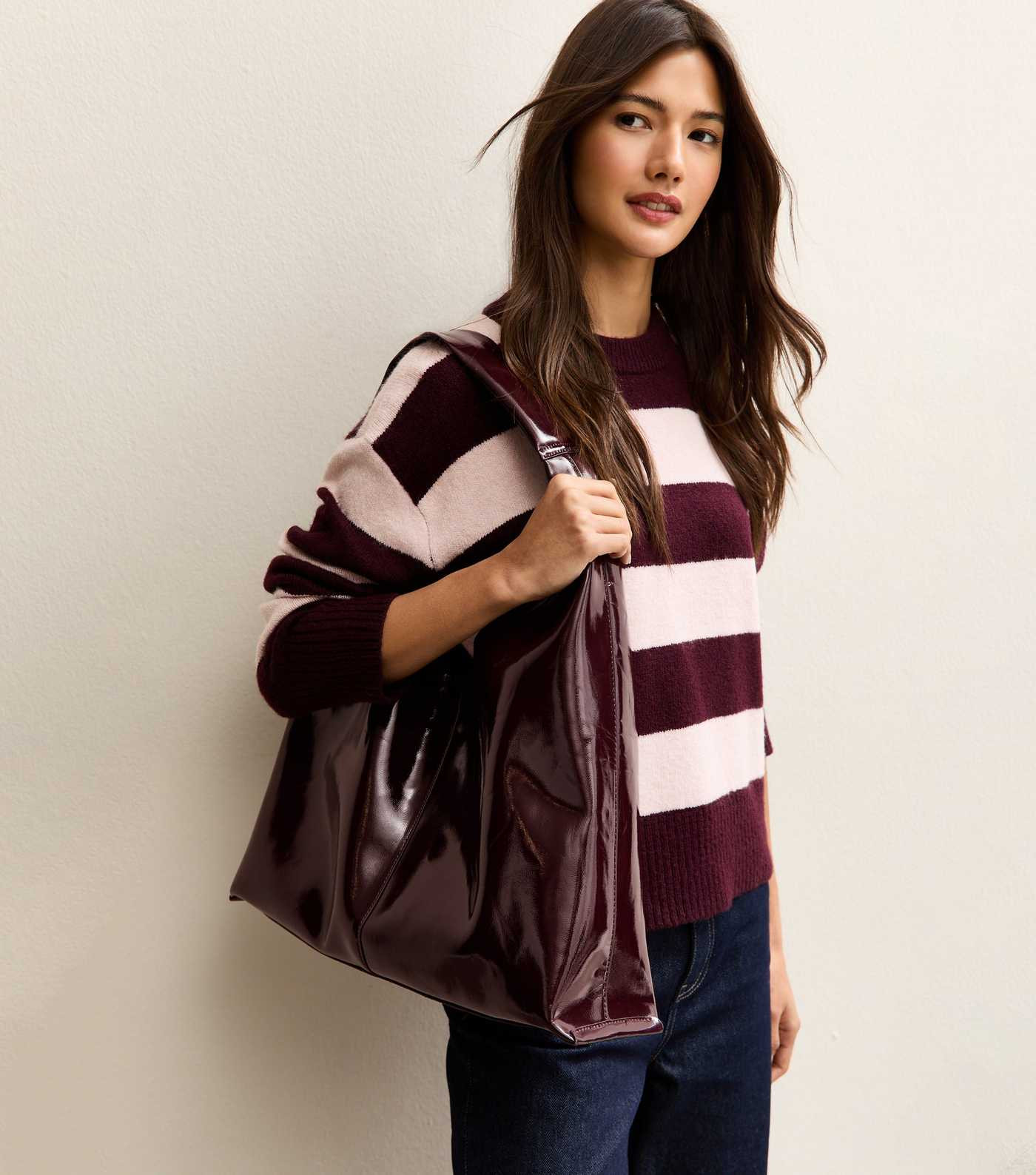 Burgundy Faux Patent Slouchy Bag | New Look | New Look (UK)
