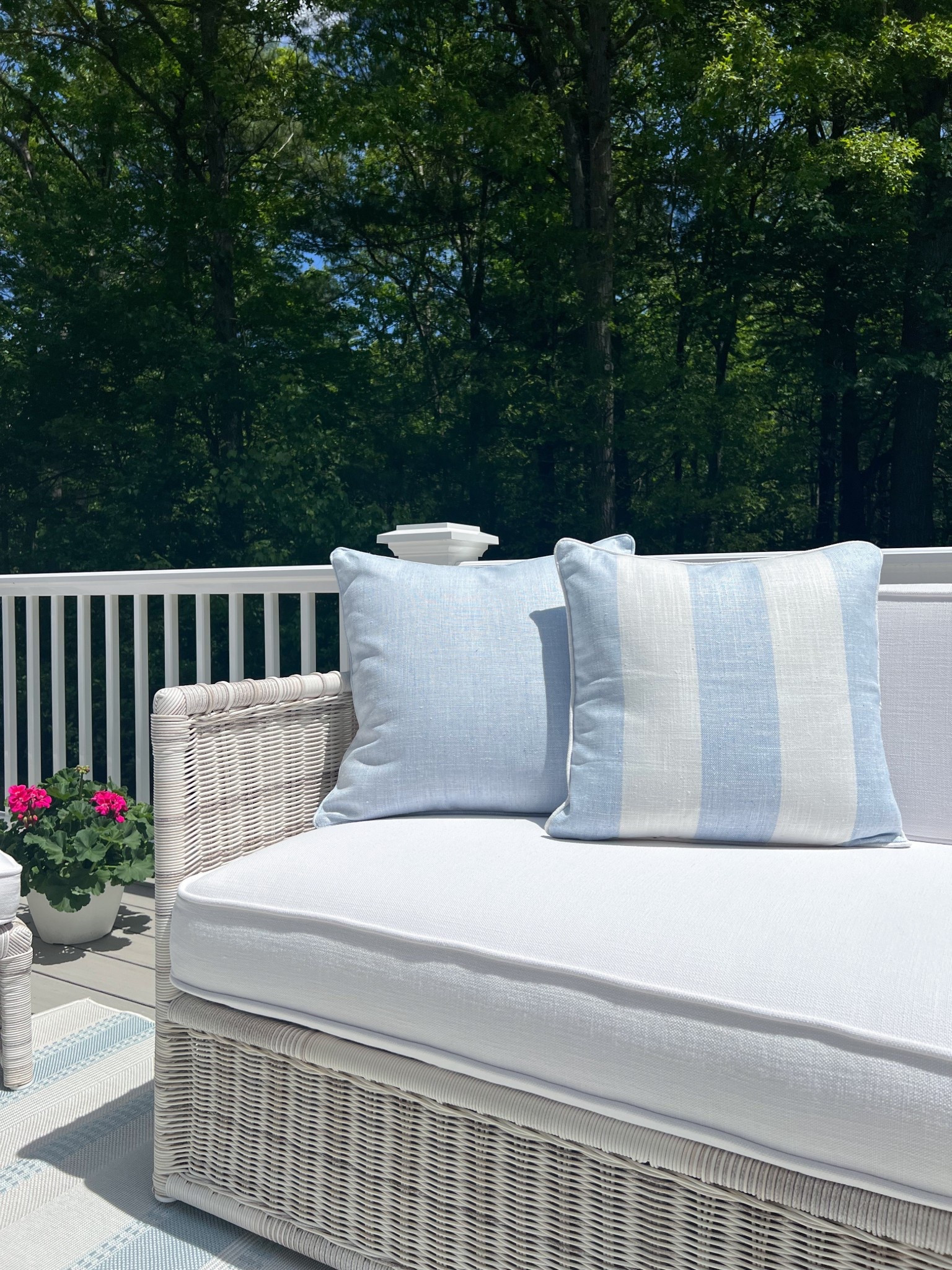(#AD) These indoor/outdoor performance fabric pillows from @Wayfair give our sofa such an effortless, coastal look! 
#Wayfair #WayfairPartner
-
coastal home decor, coastal style, wayfair outdoor decor, deck decor, patio decor, indoor/outdoor pillows, blue pillows, striped pillows, outdoor couch pillows, indoor/outdoor rugs, outdoor ideas, beach house decor, lake house decor

#LTKHome #LTKSeasonal