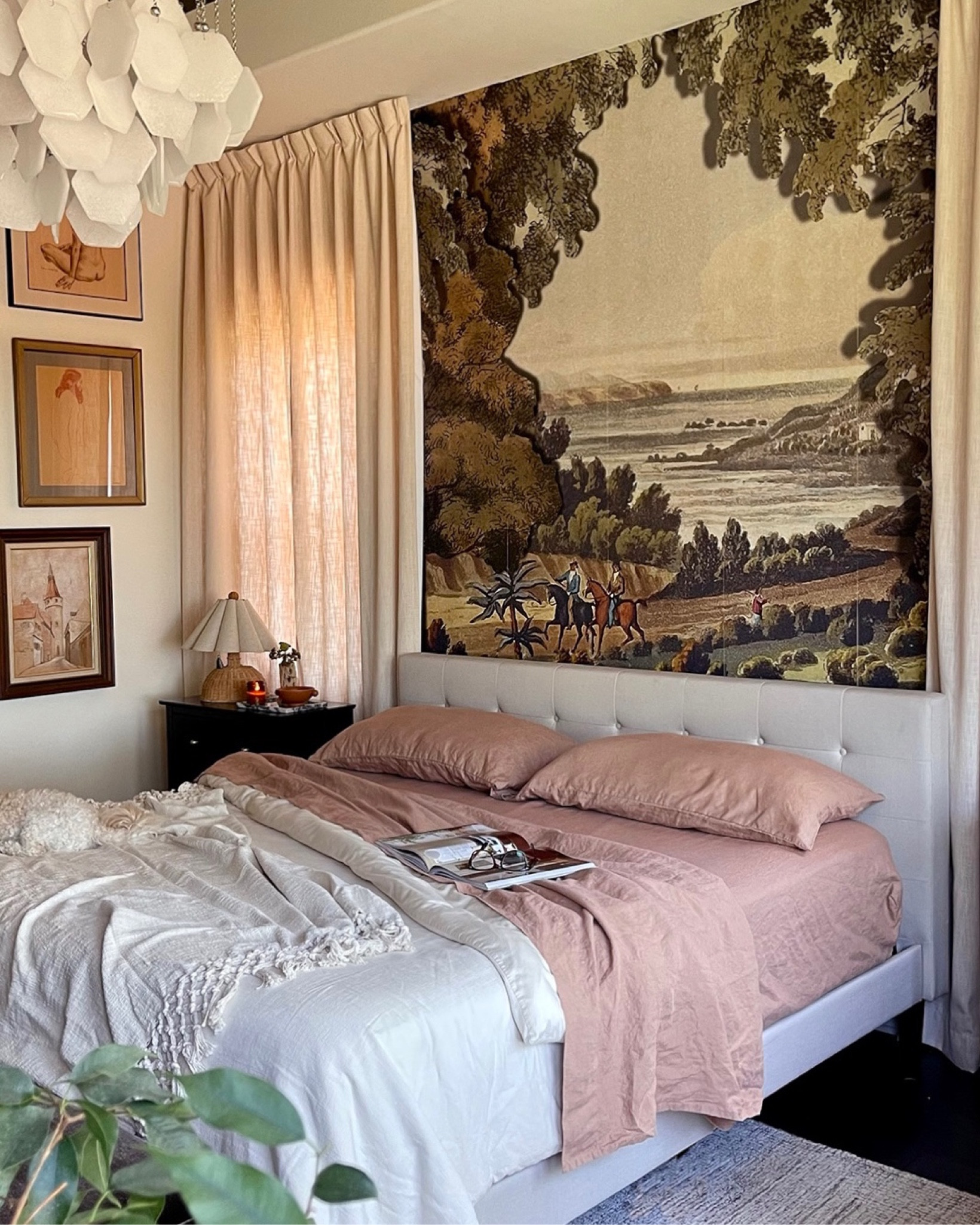 Summer bedroom refresh with new linen sheets.

#LTKSeasonal #LTKhome #LTKFind