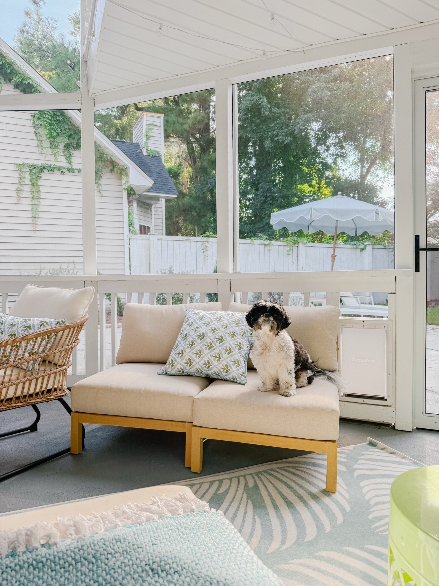 Patio furniture 
Patio lounge 
Outdoor patio 
Summer furniture

#LTKHome #LTKSeasonal