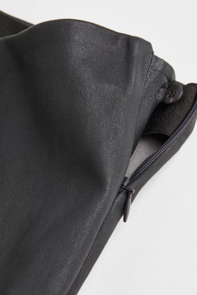 Ankle-length leather trousers | H&M (UK, MY, IN, SG, PH, TW, HK)