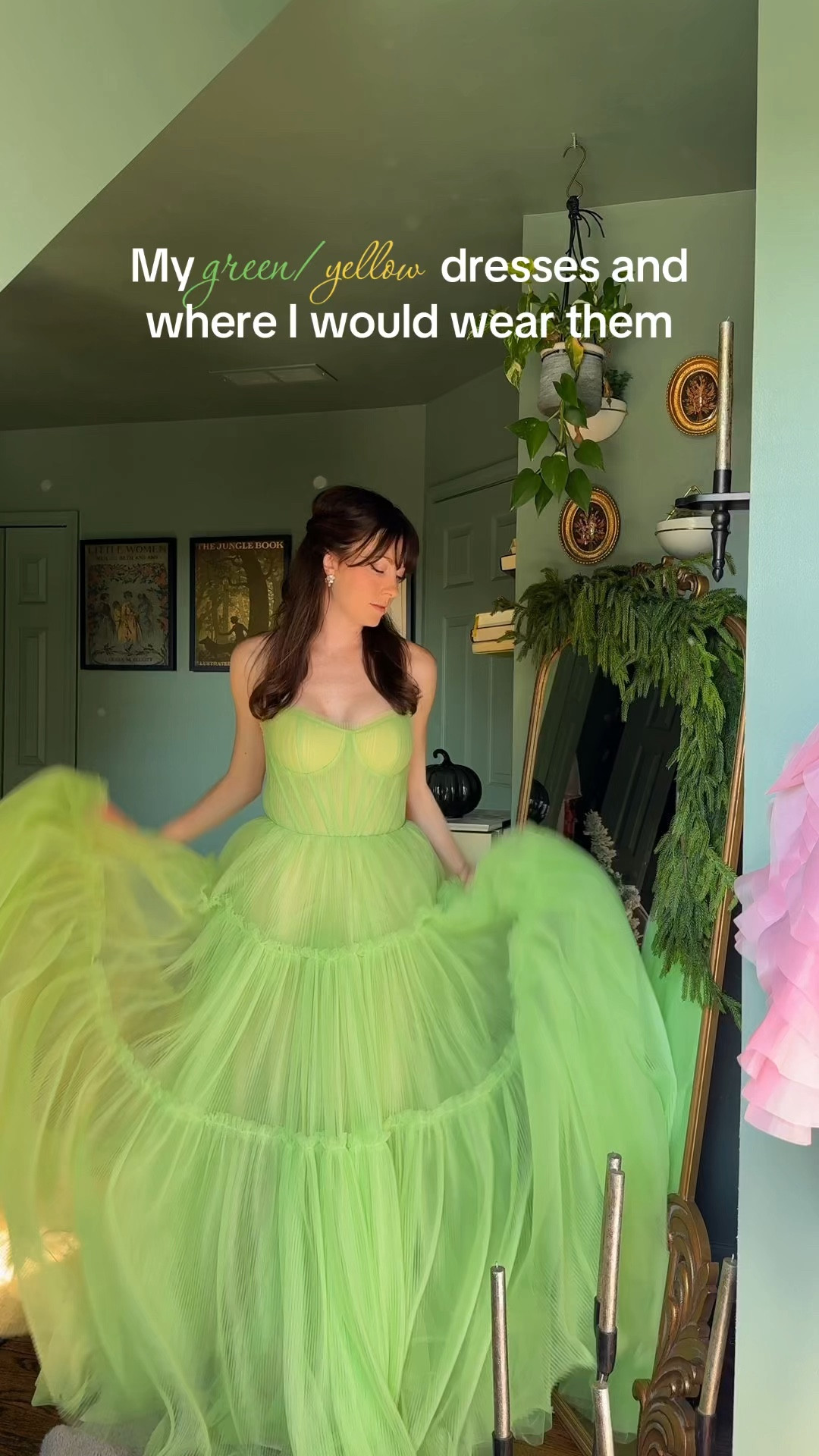 green emerald velvet dress CHII GOWN
