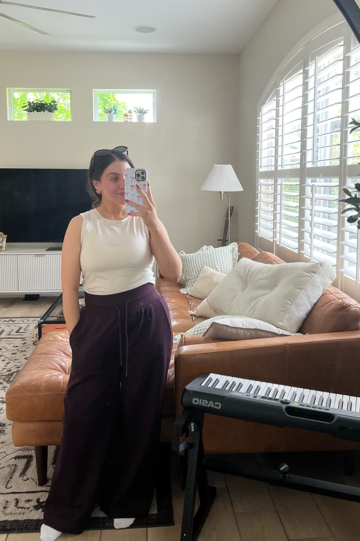 lululemon scuba pant dupeeee

Wearing a size medium petite 

#LTKSeasonal #LTKStyleTip #LTKActive