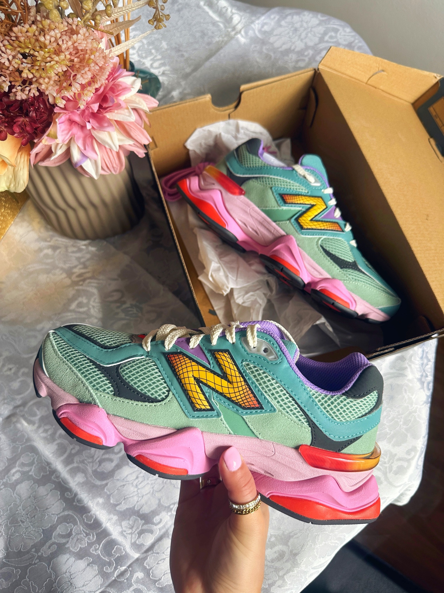 New Balance 9060 Multicolor 💕

#LTKshoecrush #LTKstyletip