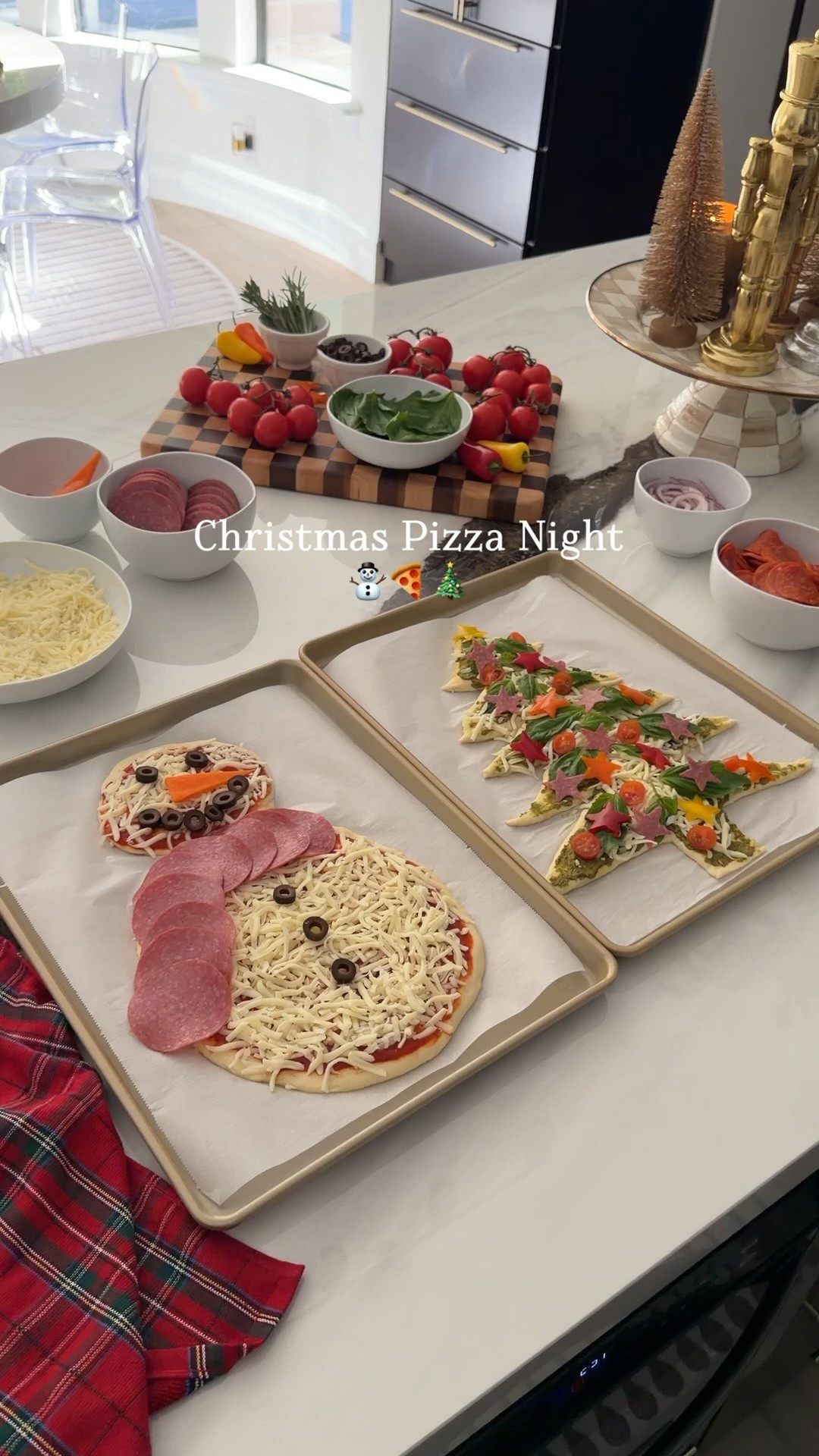 Christmas Pizza Night 

Create a magical Christmas pizza night with everything you need from @samsclub.🎄🍕 Sam’s Club has you covered with their incredible selection of holiday decor, gifts, and festive foods. From delicious toppings to holiday serveware, everything is just a click away. 🎁✨ Make your holiday season unforgettable and stress-free with Sam’s Club’s in-club Scan & Go Check Out that makes shopping a breeze by skipping the checkout line, Curbside pickup, and delivery options. 

@samsclubcreator
#SamsClub #SamsCreator #MembersMark

#LTKfoodie #LTKHoliday #LTKHome