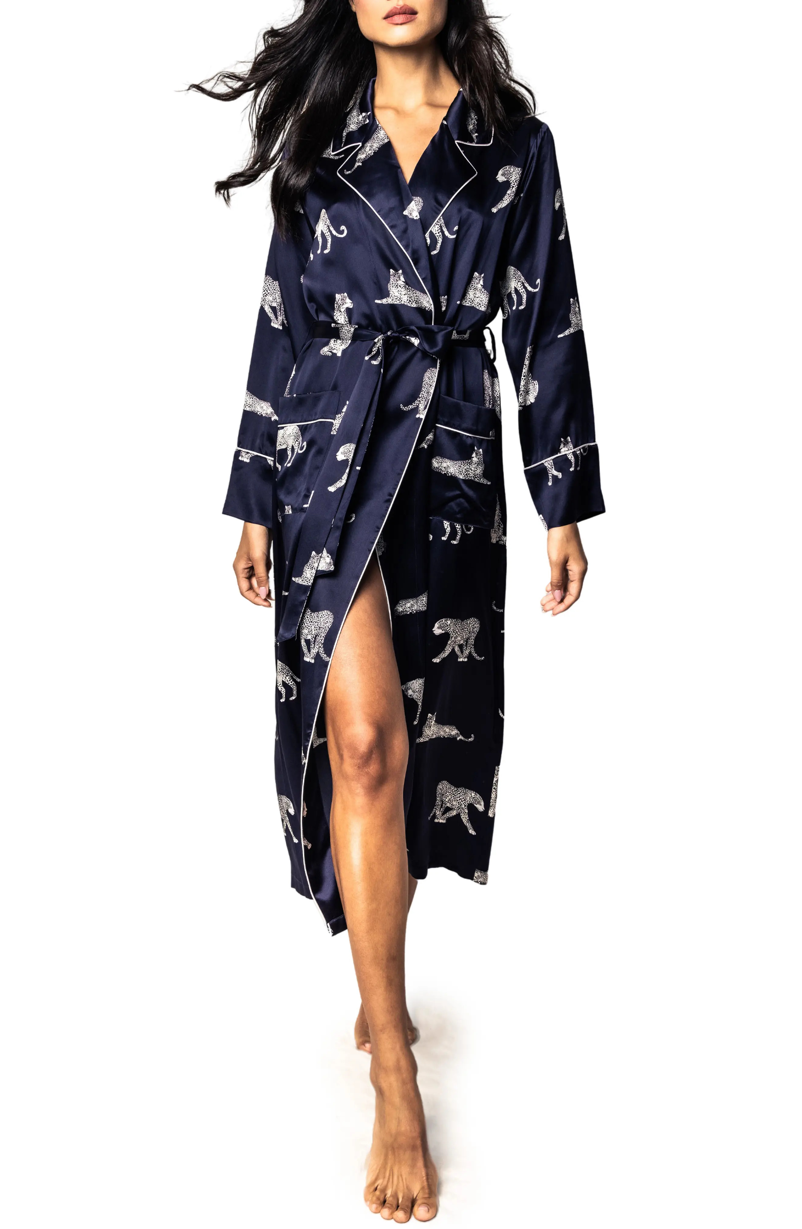 Petite Plume Panthre de Nuit Piped Silk Robe in Navy at Nordstrom, Size Large | Nordstrom