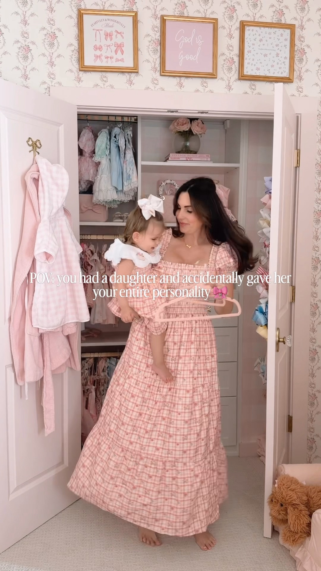 Code FRAPPS10 to save on our mommy & me Fall dresses at the smocked flamingo!

Would be so pretty for Fall family photos or the pumpkin patch! 

Fits TTS -I’m in a small and she’s in an 18m.

#LTKmomlife #LTKBaby #LTKKids