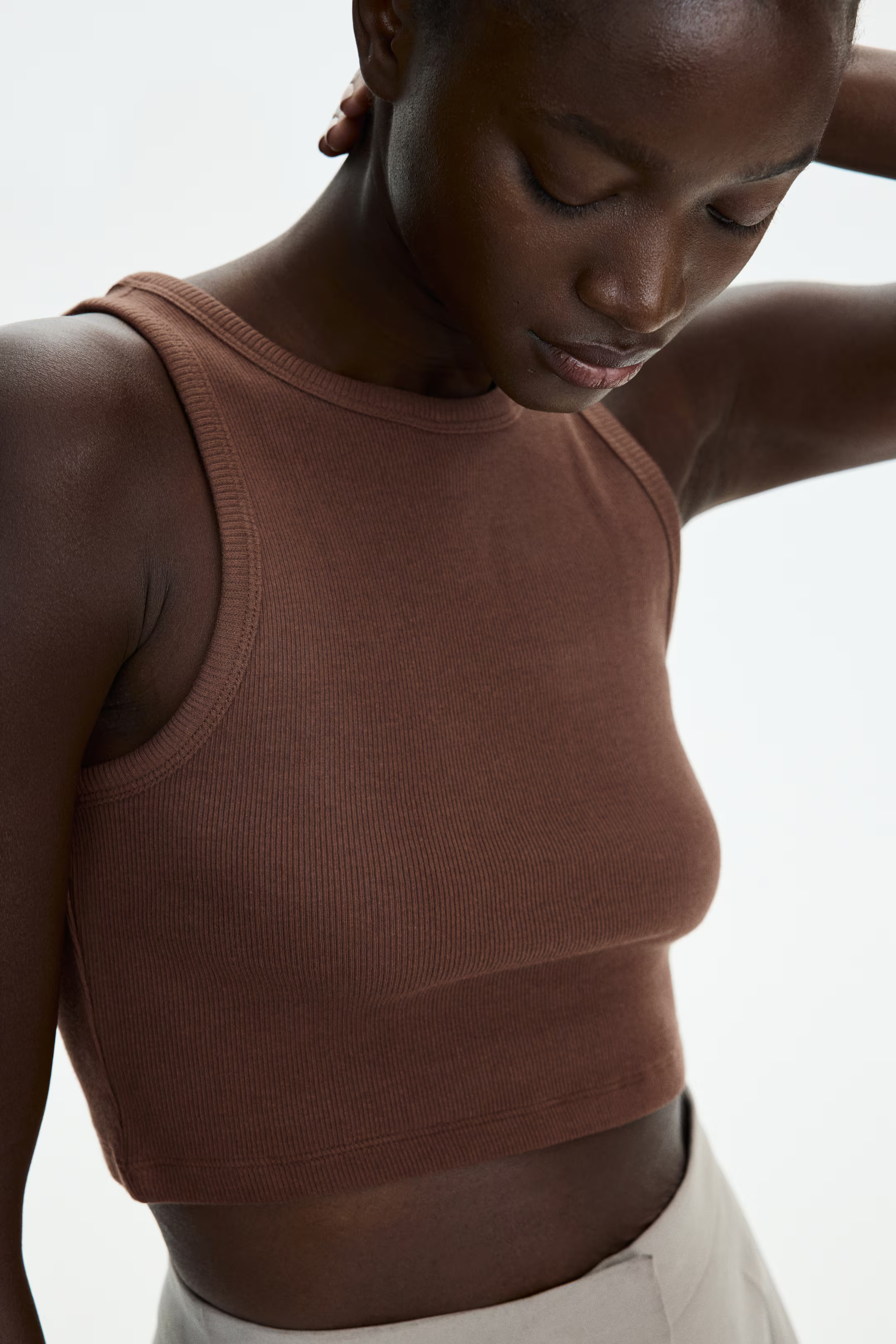 Cropped vest top | H&M (UK, MY, IN, SG, PH, TW, HK)