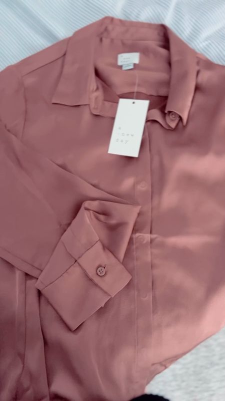 Satin blouse. Workwear. 

#LTKSeasonal #LTKfindsunder50 #LTKworkwear