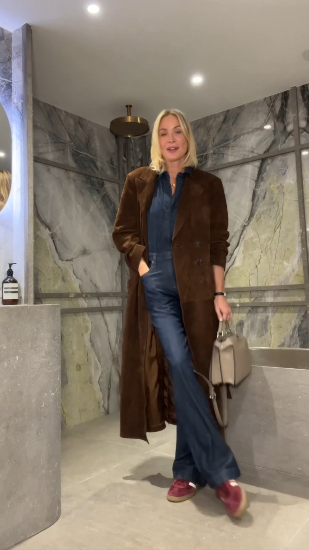 jumpsuit, two ways

jumpsuit @rivetutility / boots @staud / leather bomber @mylamarque / sneakers @adidas / suede trench @madewell / necklace @bymademoisellejules / earrings @mango / fragrance @diptyque Don Son / bag @fendi

#dailystyle #fallstyle #jumpsuit #fallfashion #outfits #casualstyle #minimalstyle #over40 #outfitideas #styleideas #outfitinspo #styleinspiration

#LTKVideo #LTKSeasonal #LTKOver40