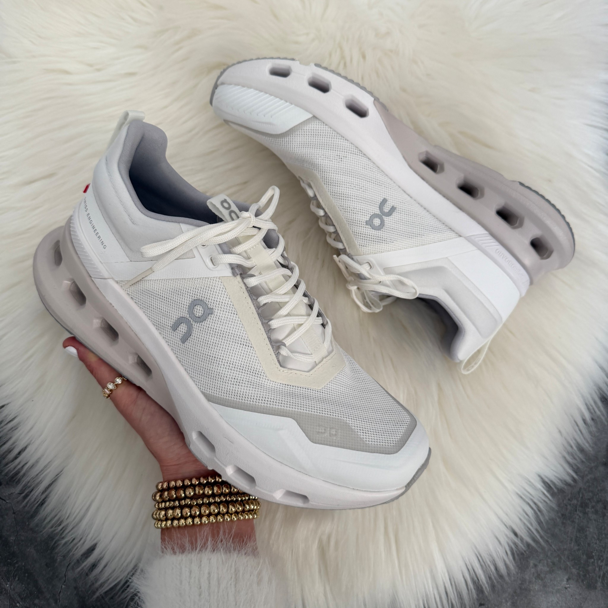 Sizes selling out quick! Runs true to size 