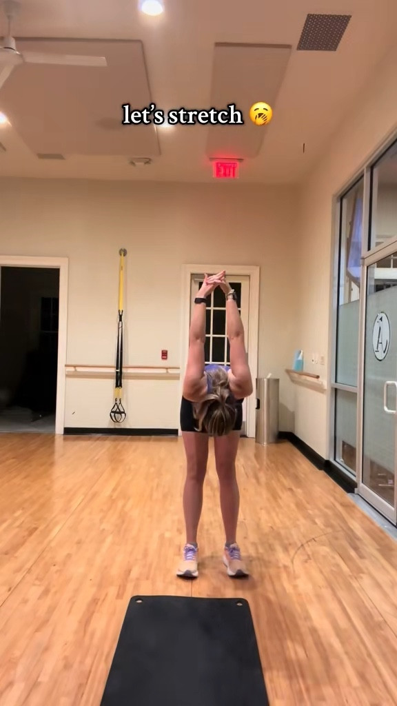 A simple workout outfit :)


#LTKFitness #LTKFindsUnder50