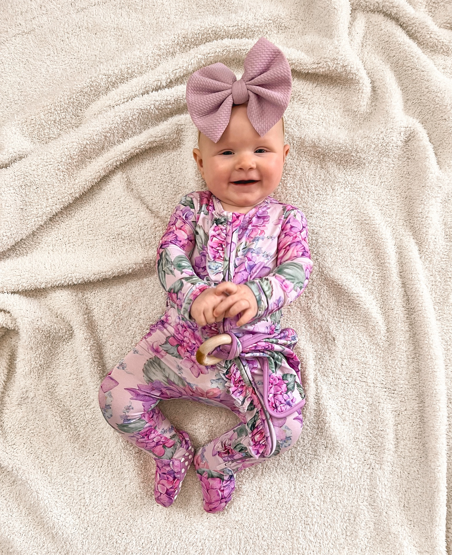 AD. We are loving @bumsandrosesofficial “You had me at Hydrangea” pattern! This is the softest bamboo material! I mean, the smile says it all! All products linked! 

#LTKstyletip #LTKkids #LTKbaby