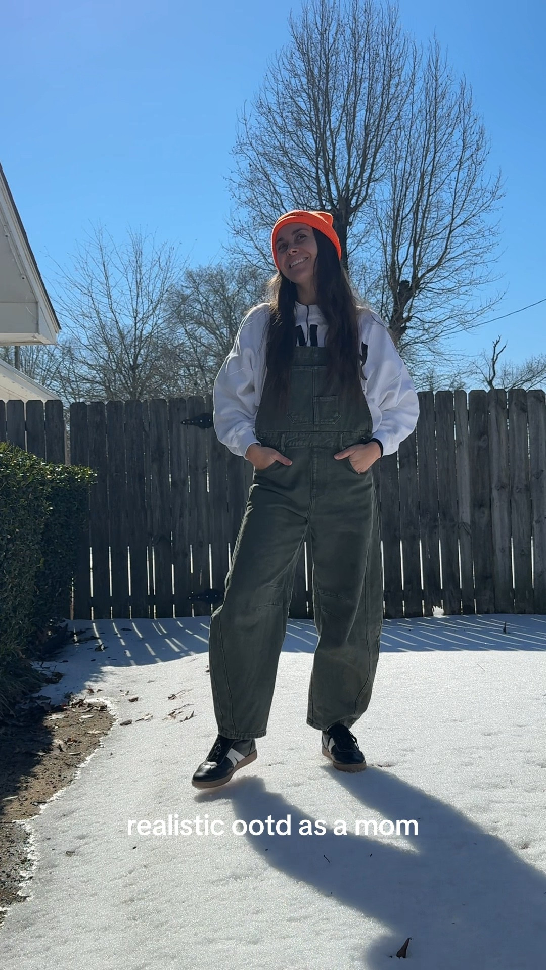 My favorite overalls as a mom who likes to be cute but comfy

#LTKgrwm #LTKootd #LTKmomlife