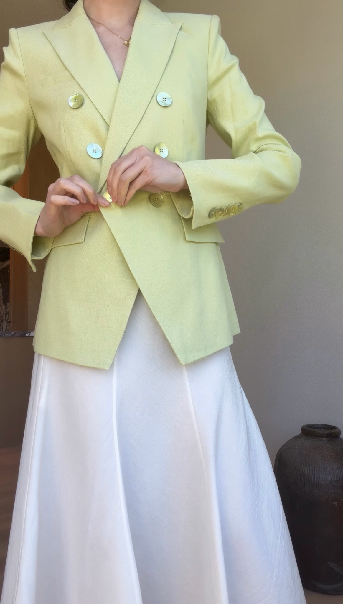 The color is Pistachio! If there’s an item that feels bold for an office setting, I like to pair it back with neutrals – it feels more approachable and wearable in the workplace that way!

#summerworkwear
#officeoutfit
#businessformal
#professionalwear
#classicstyle

#LTKootd #LTKSeasonal #LTKSaleAlert