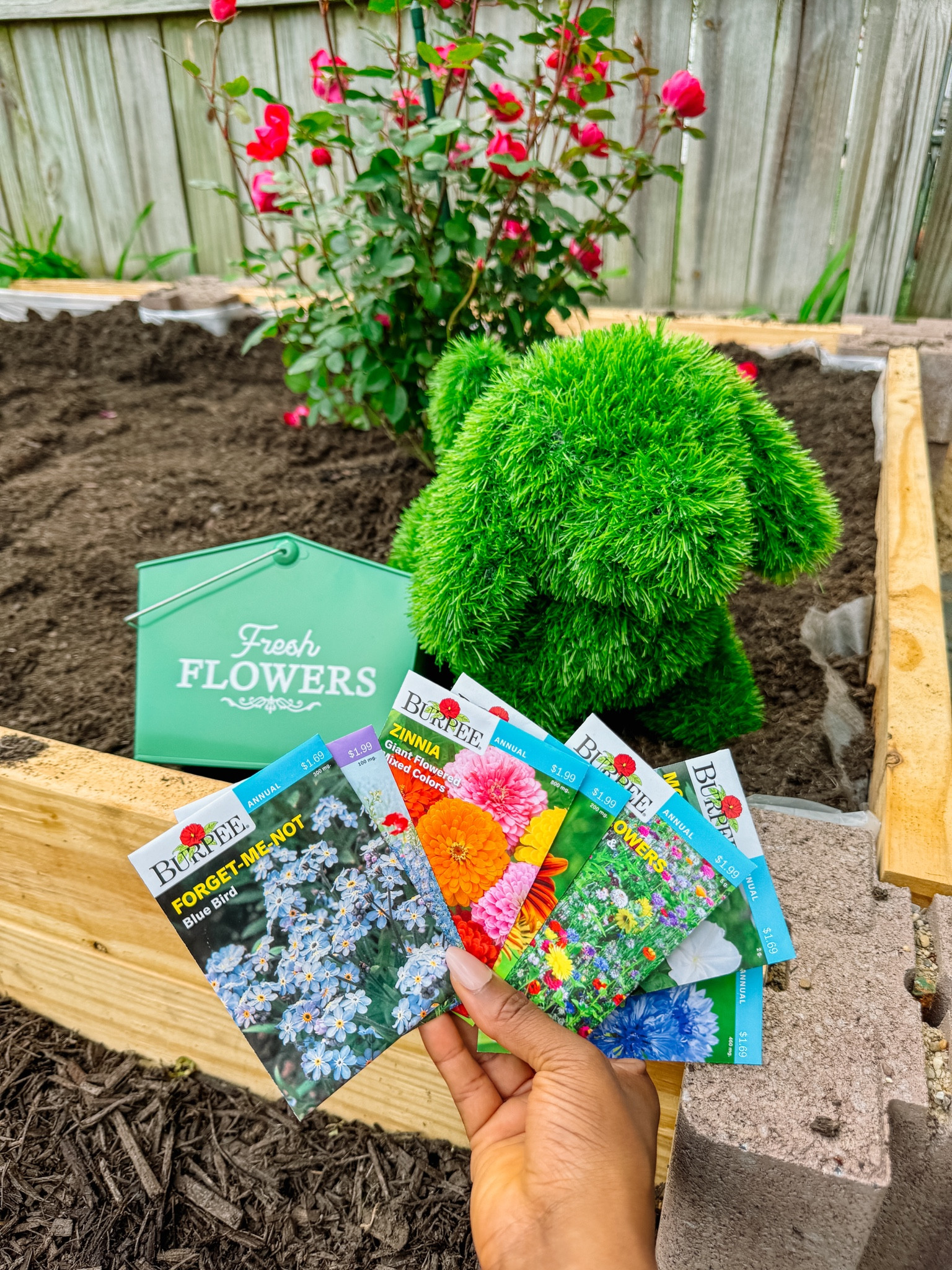 Garden statute dog 


#LTKfindsunder50 #LTKhome #LTKSeasonal