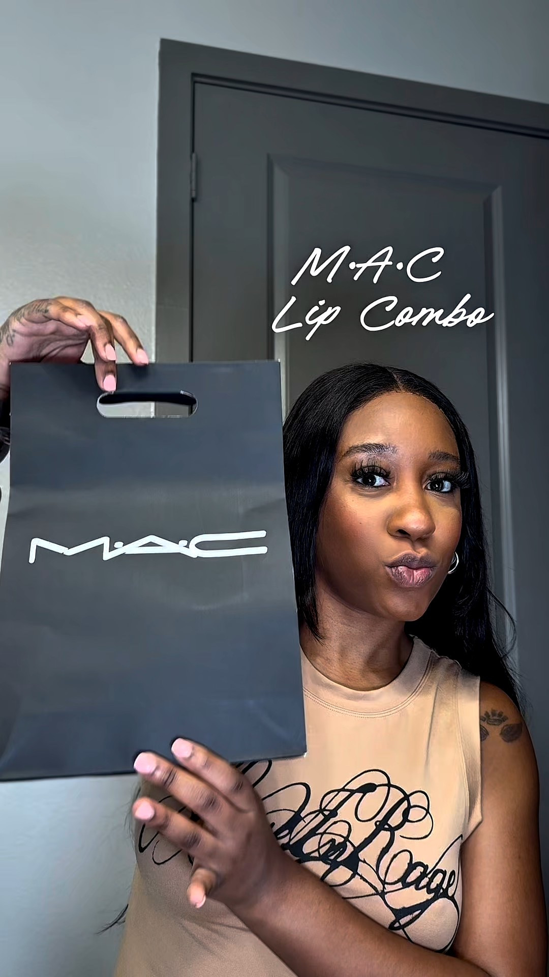 The SaintLee lip combo from MAC Cosmetics 💋

#LTKBeauty #LTKFindsUnder100 #LTKSaleAlert