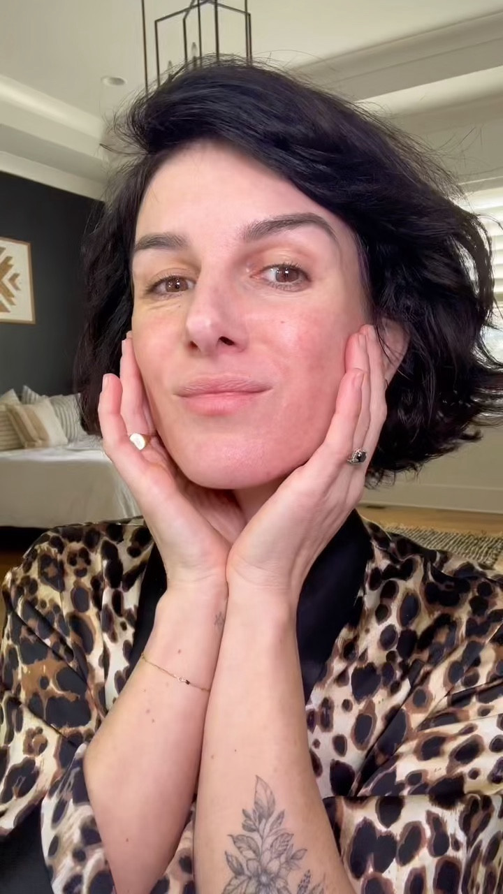 DATE NIGHT MAKEUP 💄 ✨ Some warm glam for a night out to see our favorite hockey team in action! 

Code SHENAE gets 15% off Tarte products! #makeup #datenightmakeup #datenight

#LTKU #LTKbeauty #LTKVideo