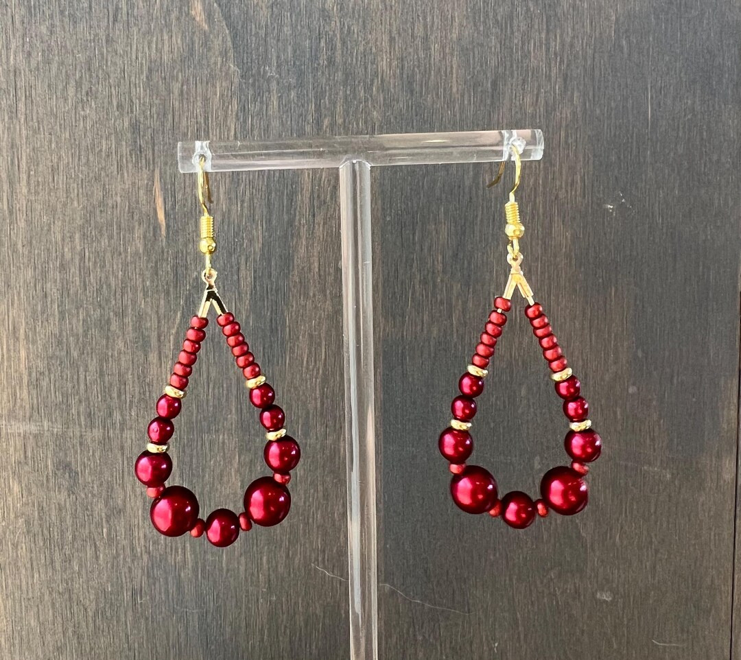 Merlot Earrings, Holiday Earrings, Cranberry Earrings, Red and Gold Earrings, Beaded Earrings, Ch... | Etsy (US)