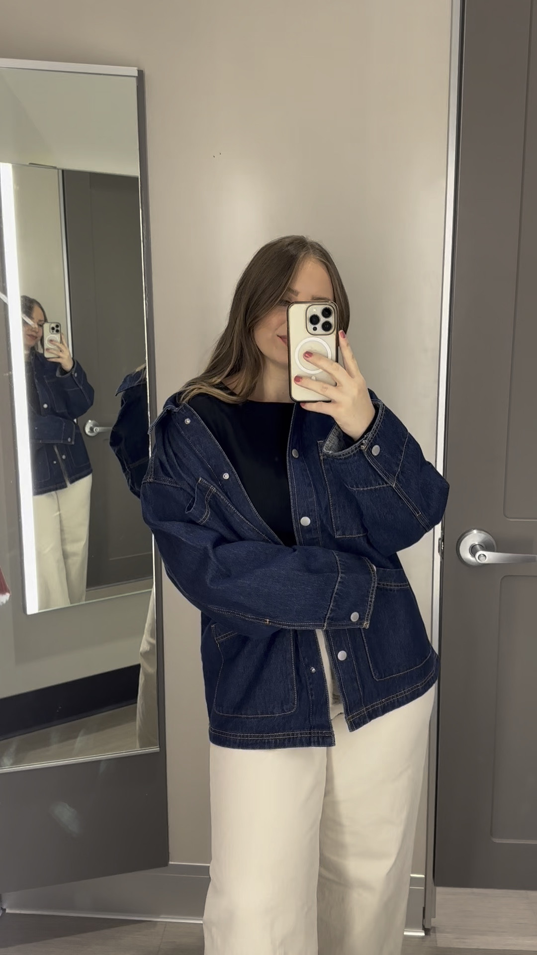 Loving this dark wash denim jacket from Target! It’s under $50 and runs perfectly oversized. I’m wearing a small here! I’m 5’2” / 160lbs / Size 8-10 / Medium for reference.

#LTKFindsUnder50