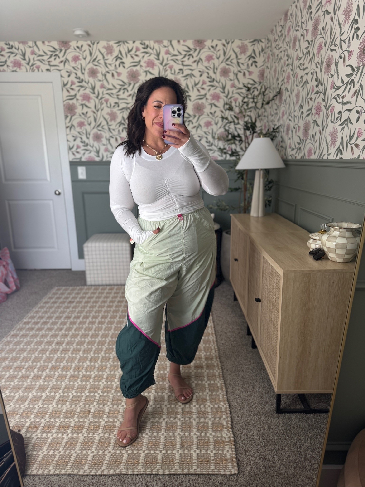 Free People Haul 〰️ midsize approved ✔️ Side Large! ✨ free people activewear, free people finds, fp activewear, fp haul, free people outfits, fo movement, free people movement 

#FPMovement #MidsizeStyle #SoftTummyThickThighs #TryOnHaul #OOTDinspo

#LTKMidsize #LTKFindsUnder100 #LTKActive