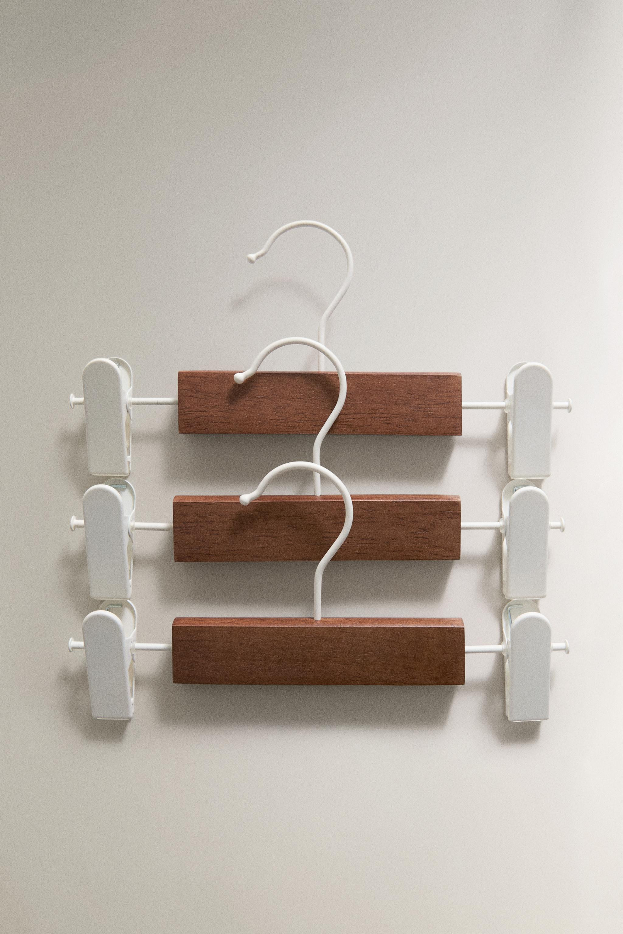 PACK OF CHILDREN'S WOODEN PEG HANGERS (PACK OF 3) | Zara UK