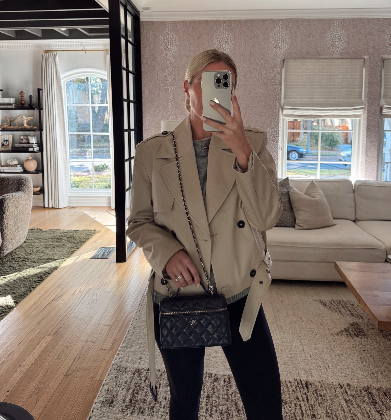 Found a similar cropped trench to my Anine Bing one. Linked both!

#LTKootd #LTKItBag