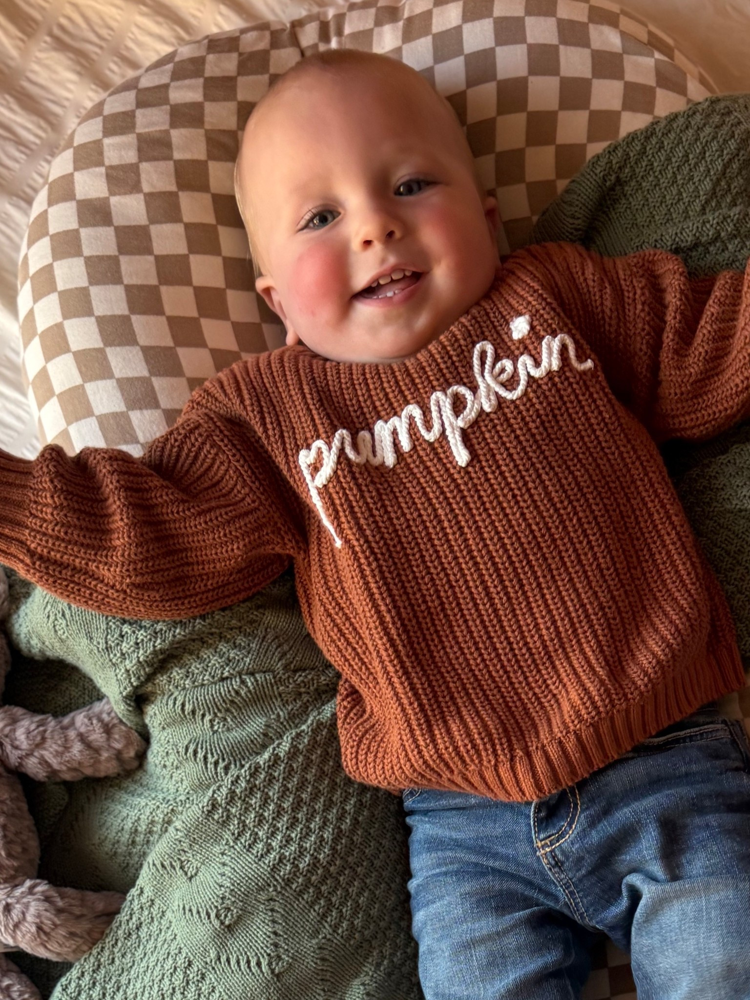 Cutest baby pumpkin sweater ❤️

Toddler sweater
Baby sweater
Old navy finds 

#LTKKids #LTKBaby #LTKBump