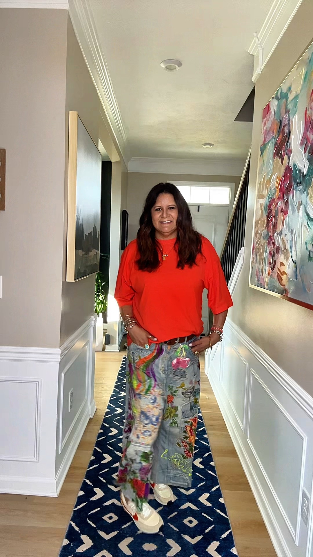 Magnolia Pearl jeans and Free People T-shirt.

#LTKootd #LTKMidsize #LTKOver40