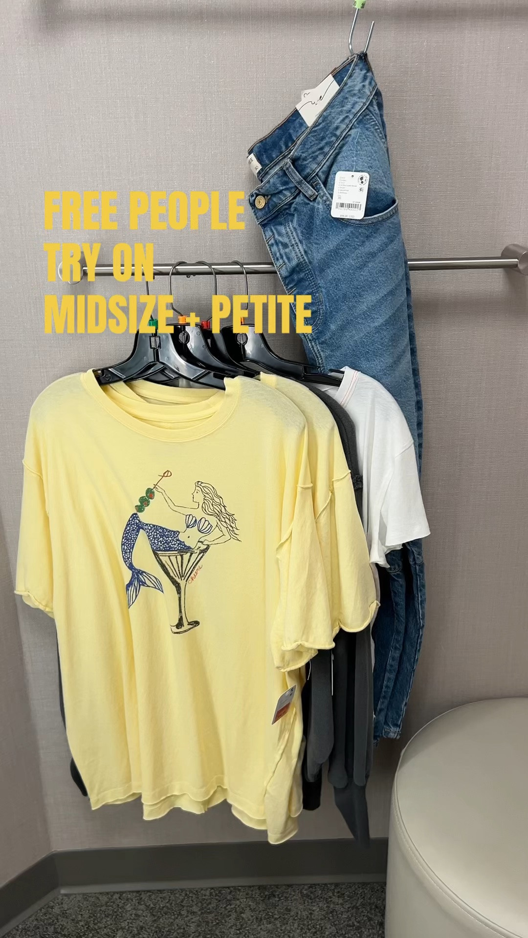 Tees size small 
Jeans size 29 
Crew size xsmall

#LTKMidsize #LTKSeasonal #LTKootd