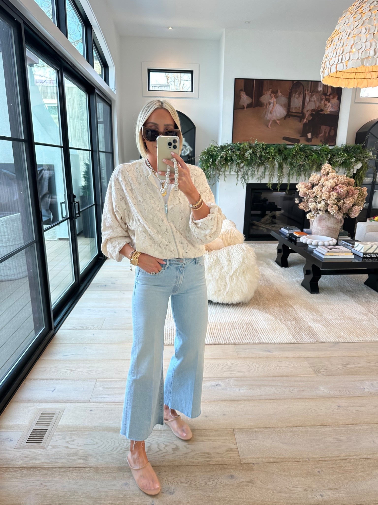 Easy look for Spring, chic & put together but keeping it casual & comfy! 💕

#LTKootd #LTKgrwm