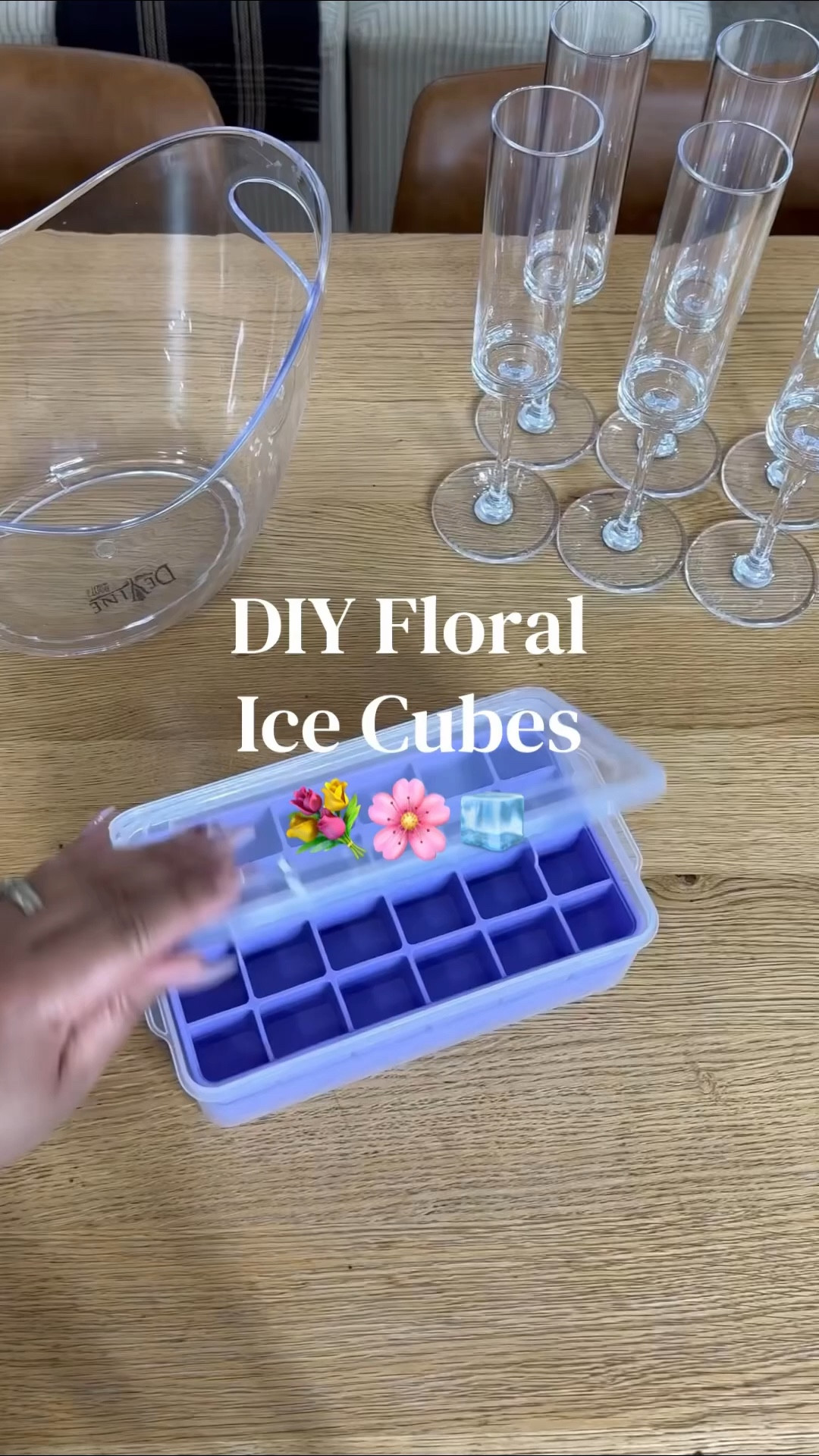 DIY floral ice cubes 