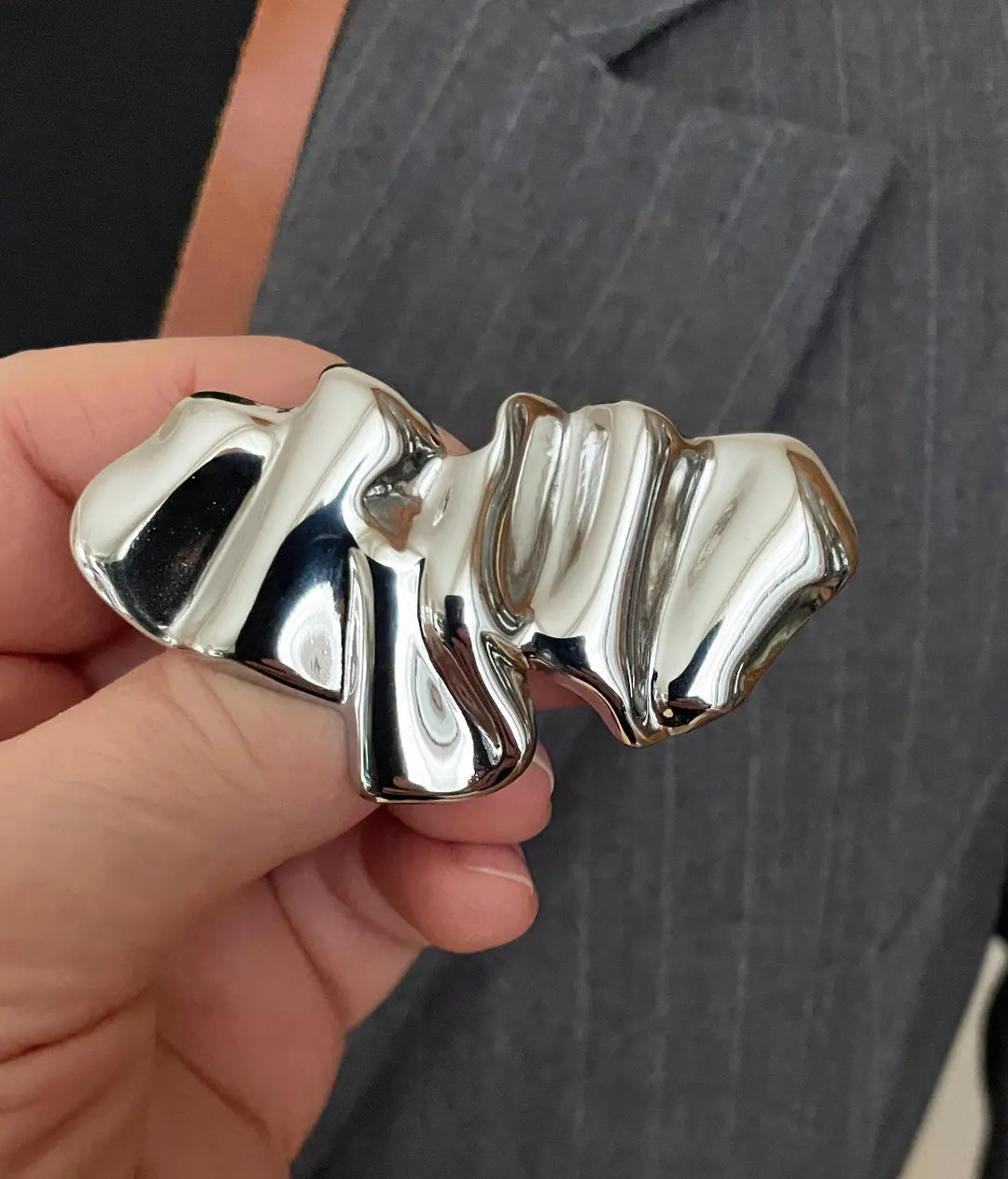 Geometric Abstract Brooch, Modern Silver tone Sculptural Wave BroochSize approx 6.5x3.3cm/ 2.5"x1... | Etsy (US)