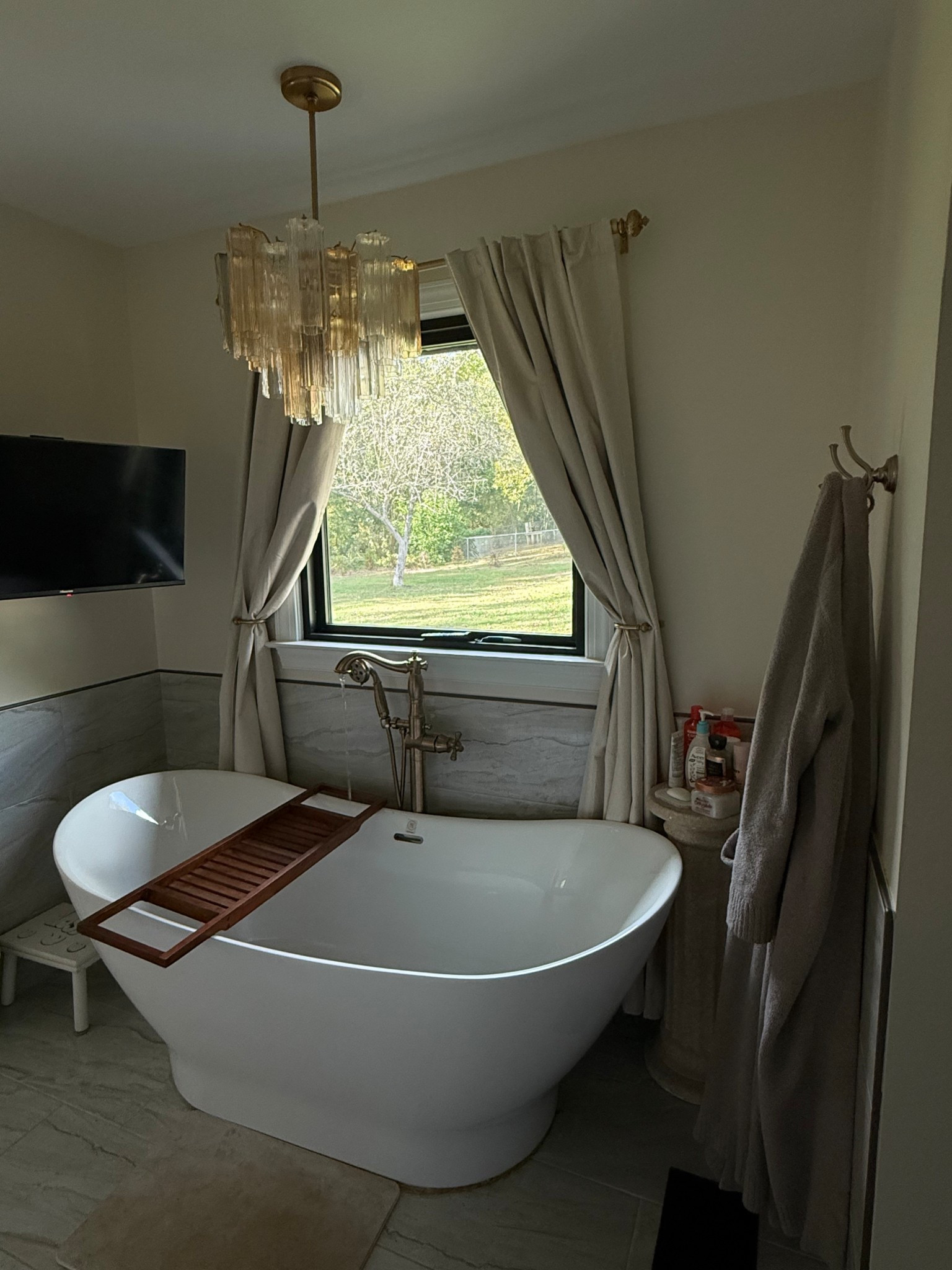 bathroom look! 

#LTKStyleTip #LTKFamily #LTKHome