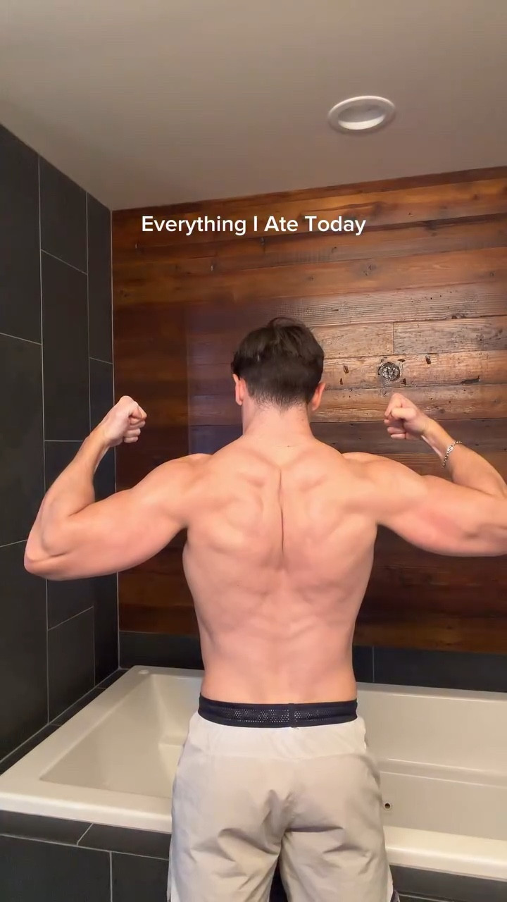 Everything I eat in a day 😋 

#dailyroutine #nutrition #protein