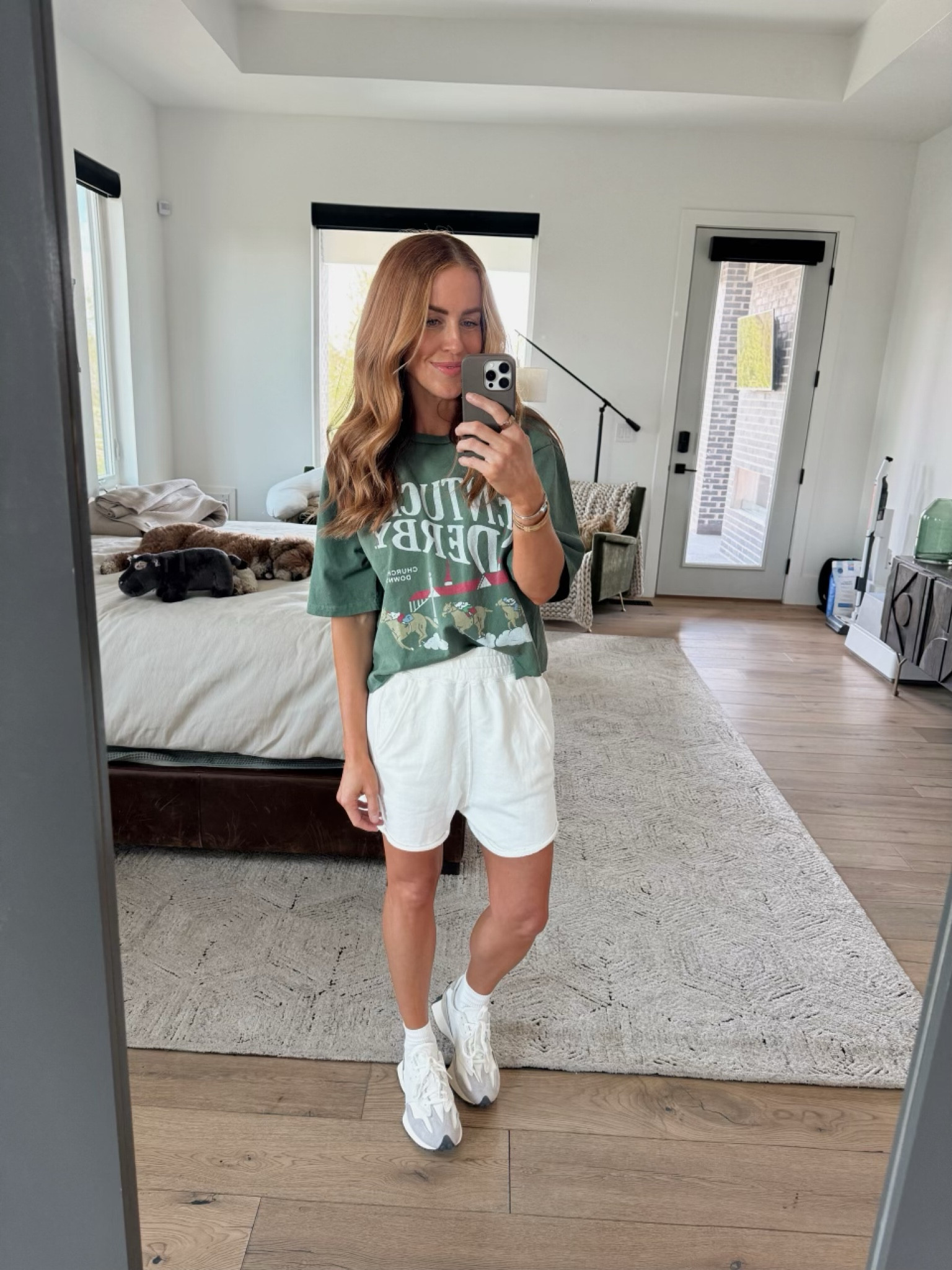 Can’t get over this cute graphic tee! Wearing an XS in the top and shorts. 

FP Movement